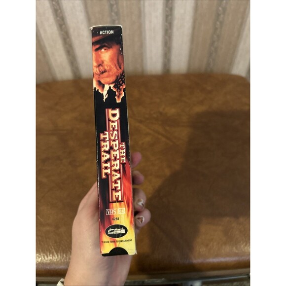 The Desperate Trail VHS Sam Elliott, Craig Sheffer, Linda Fiorentino Wild West - Picture 2 of 7